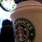 店内わずか20席の小スタバであまやどり