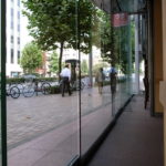 東西線茅場町下車、3番出口のスタバで待ち合わせ