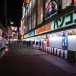 ニンテンドーDS Lite 発売前夜：西口ヨドバシ