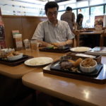 役員会議そして、株主総会、社長と社外取締役初ランチとか