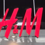 35mm判換算112mmで「H&M」：OLYMPUS XZ-1