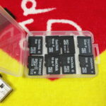 大容量データの受け渡しは、microSD がスムーズで確実だ